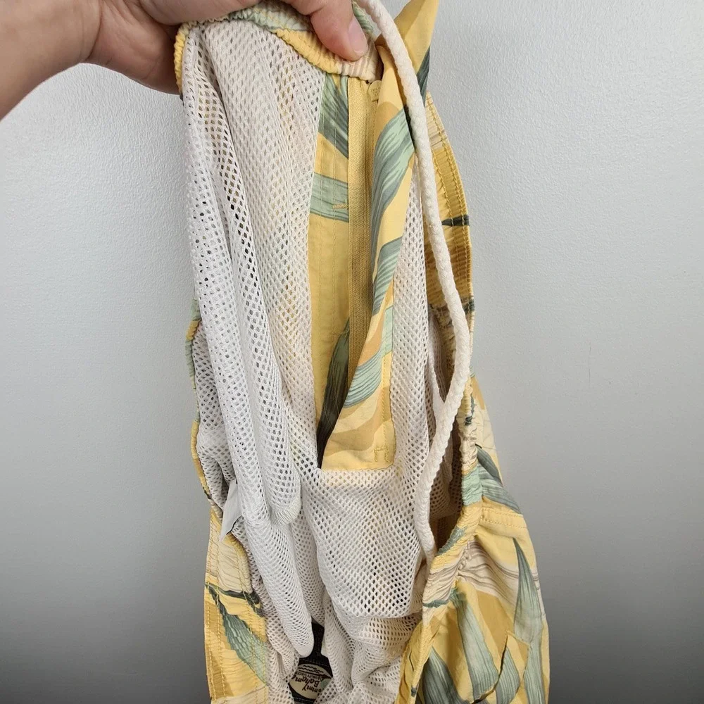 Tommy Bahama VTG XL Yellow Bamboo Tropical Print Nylon Board Shorts Swim Trunks